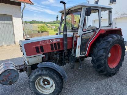 Bild 5:Traktor Steyr 8075