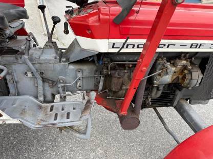 Bild 2:Traktor Lindner 320N
