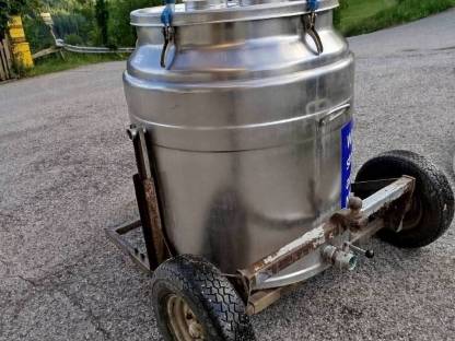 Bild 4:Milchtank