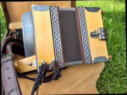 Bild 7:Steirische Harmonika Parz