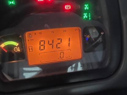 Bild 8:New Holland TN75V