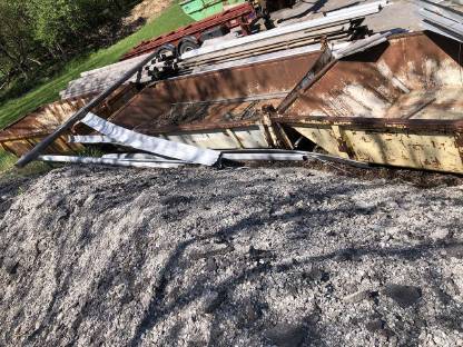 Bild 3:Seilmulden, Abrollcontainer, Hakenlift