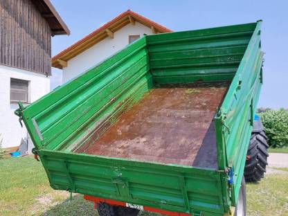 Bild 6:Kipper Dreiseitenkipper