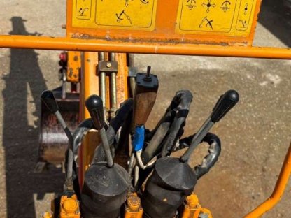 Bild 8:Riener B6S Kombi Heckbagger