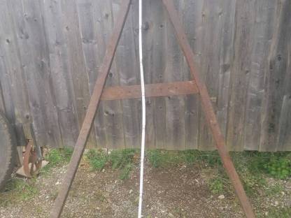 Bild 2:Rahmenteile für Anhängerbau