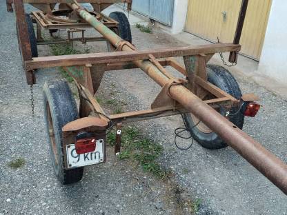 Bild 2:Anhänger