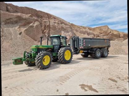 John Deere 3650