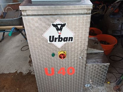 URBAN U40 Kälbertränkeautomat Fütterungsautomat
