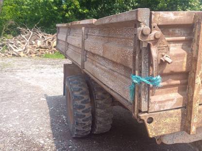 Bild 7:Alter Lastwagenanhänger