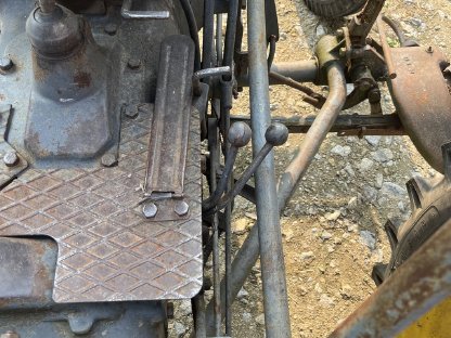 Bild 7:Steyr T84a Hackfruchttraktor