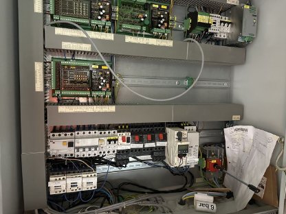 Bild 2:Flüssigfütterung mit Weda Computer und Maismuser-Motor
