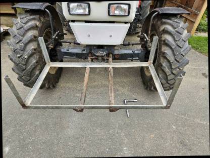 Bild 3:Forstkiste für Steyr 8065