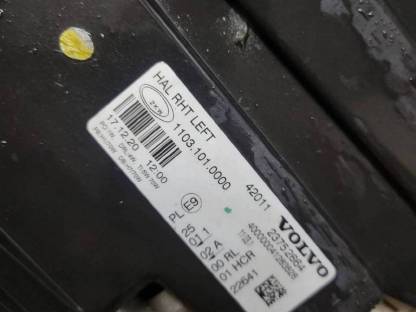 Bild 2:Volvo FH Scheinwerfer links Modell FH5