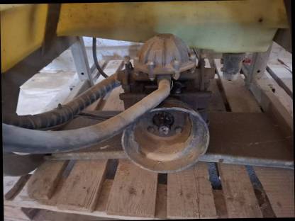 Bild 6:Pflanzenschutzspritze Ascher 400 l 12 m