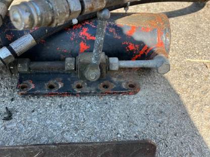 Bild 4:Hydraulischer Stützfuß