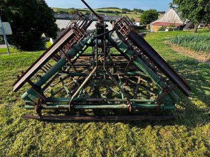 Bild 2:Schreiber - Saatbettkombination