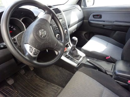 Bild 3:Suzuki Vitara 1,9 DDiS 3Dr SUV Geländewagen