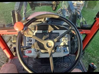 Bild 6:Lindner Geo 100 mit Frontlader