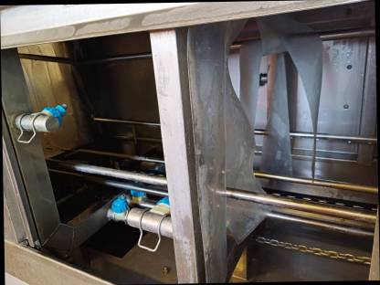 Bild 4:Kistenwaschanlage Peböck E1 E2 E3 Kisten