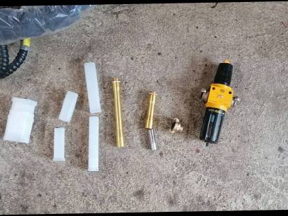 Bild 2:Trockeneisstrahler Mighty e