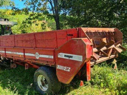 Miststreuer JF AV5000