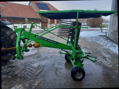 Deutz-Fahr KS 2.33DN Einkreiselschwader