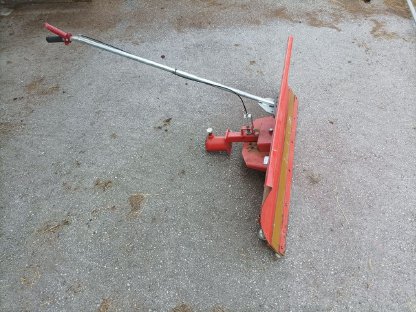 Bild 4:Verkaufe Reform Schneepflug Schneeschild für Motormäher M3