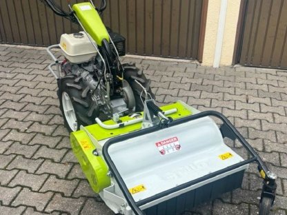 Schlegelmulcher, Grillo G110