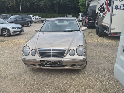 Mercedes E 200 CDI, wenig km