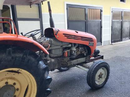 Bild 9:Traktor Steyr 290