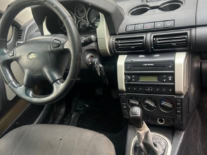 Bild 9:Geländeauto Land rover jagtauto