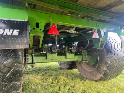 Bild 6:Krone AX 280 GD Ladewagen