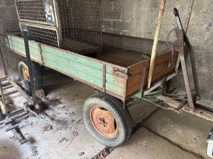 Bild 5:Traktor Anhänger