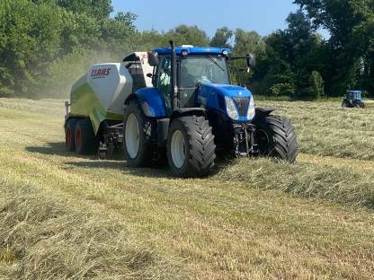 Presse Stroh Heu Claas Quadrant