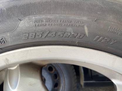 Bild 3:Lorinser Alufelgen