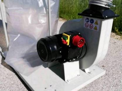 Bild 2:Bernardo DC400 Absauganlage