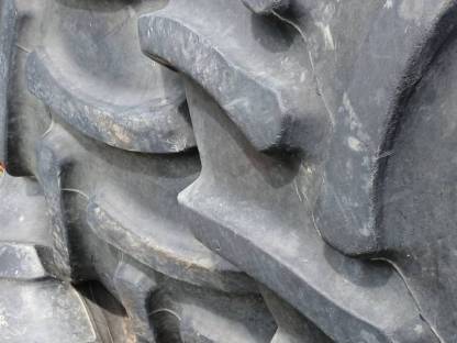 Reifen 540/65 R 28