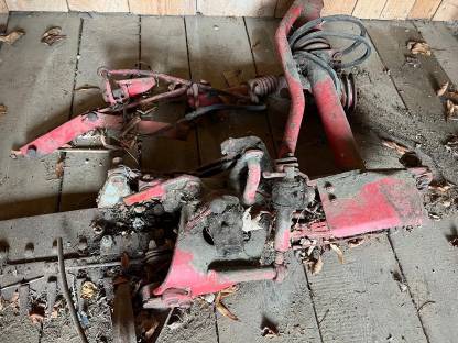 Bild 3:Seitenmähwerk für Ferguson 135