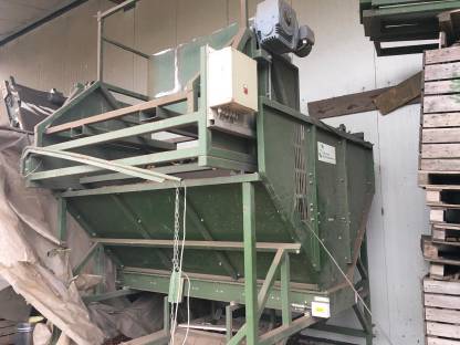 Bild 7:Schouten Zwiebelsortieranlage