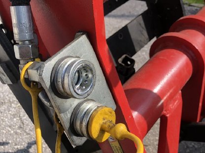 Bild 9:3-Punkt-Hecklader Big Lift M