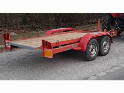 Baumaschinenanhänger