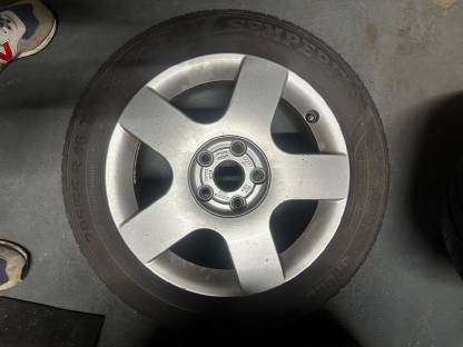 Bild 4:Audi A3 Komplettsatz