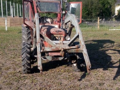 Bild 4:Lindner BF35A mit Frontlader