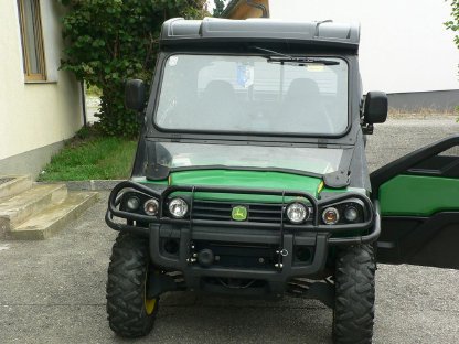 John Deere Gator XUV 825i