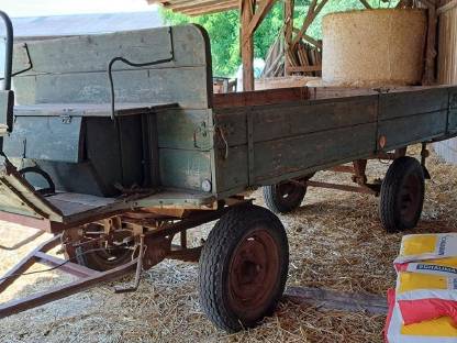 Bild 2:Brantner Anhänger