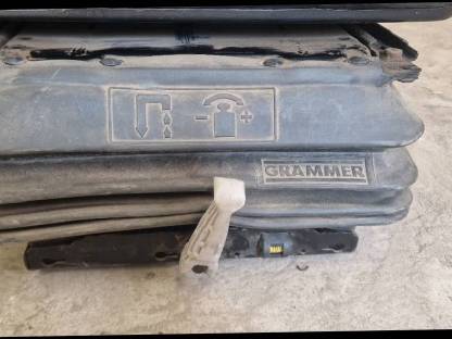 Bild 3:Grammer Sitz mechanisch gefedert