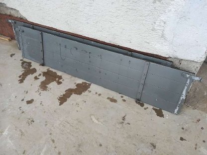 Bild 3:Original Unimog oder MB Trac Aluboardwände