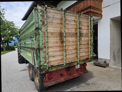 Bild 4:Brantner Tandem Dreiseitenkipper 8 t