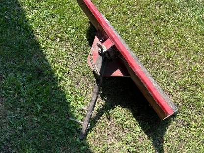 Bild 2:Schneeschild für Rasentraktor Tielbürger