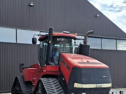 Case IH Quadtrac 600 – 4x4-Raupentraktor, 7.500 Bstd.